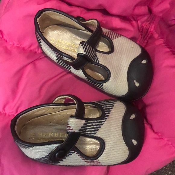 Ralph Lauren Baby Girl Bundle!Burberry Shoes inc. - Picture 2 of 2